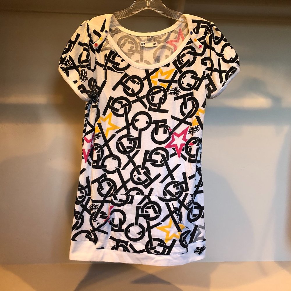 Fox T-Shirt Size Large